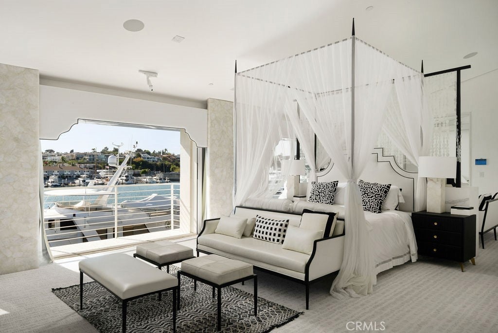 87 Linda, Newport Beach CA 92660 - Photo 21