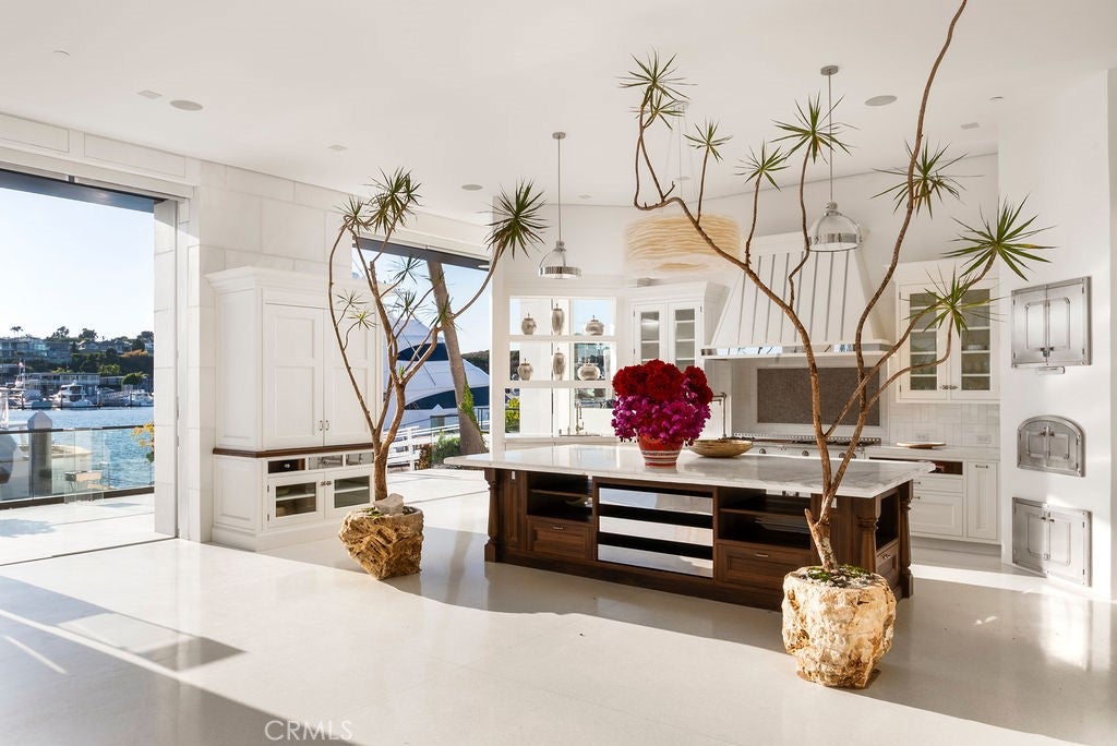 87 Linda, Newport Beach CA 92660 - Photo 10