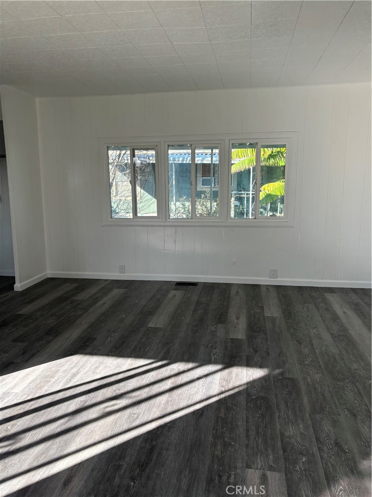 2499 East Gerard Ave. 32