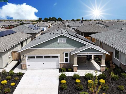 Photo of 2080 Park Pl Pl, Rio Vista, CA 94571 (MLS # 41132997)