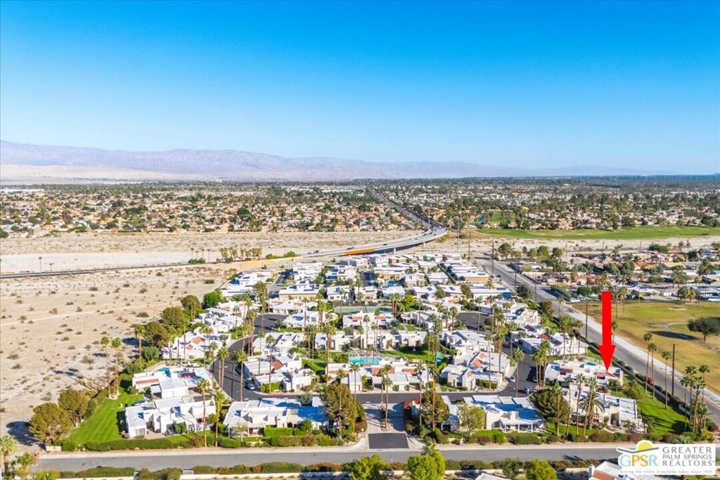 Tahquitz Creek Villas - Residential