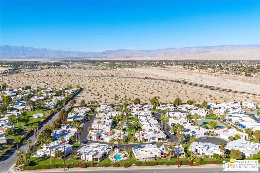 Tahquitz Creek Villas - Residential