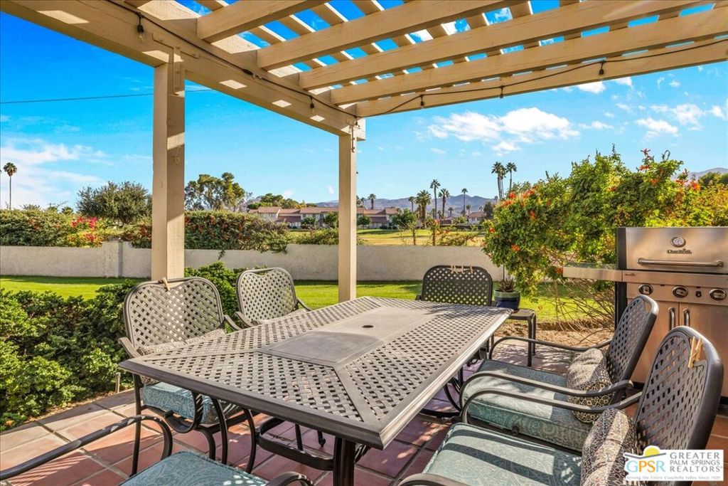 Tahquitz Creek Villas - Residential