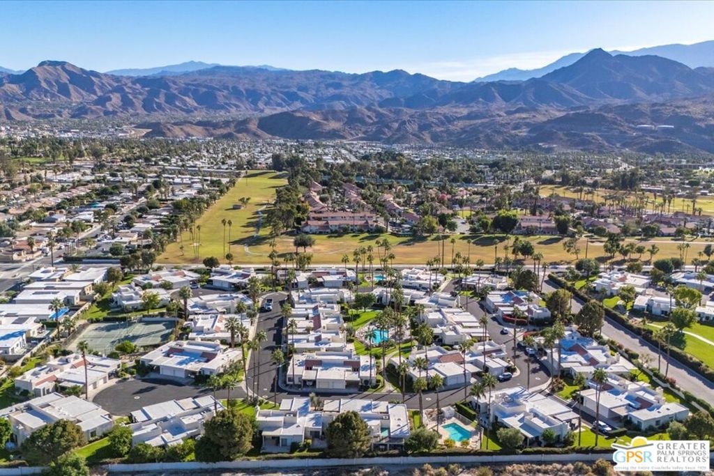 Tahquitz Creek Villas - Residential