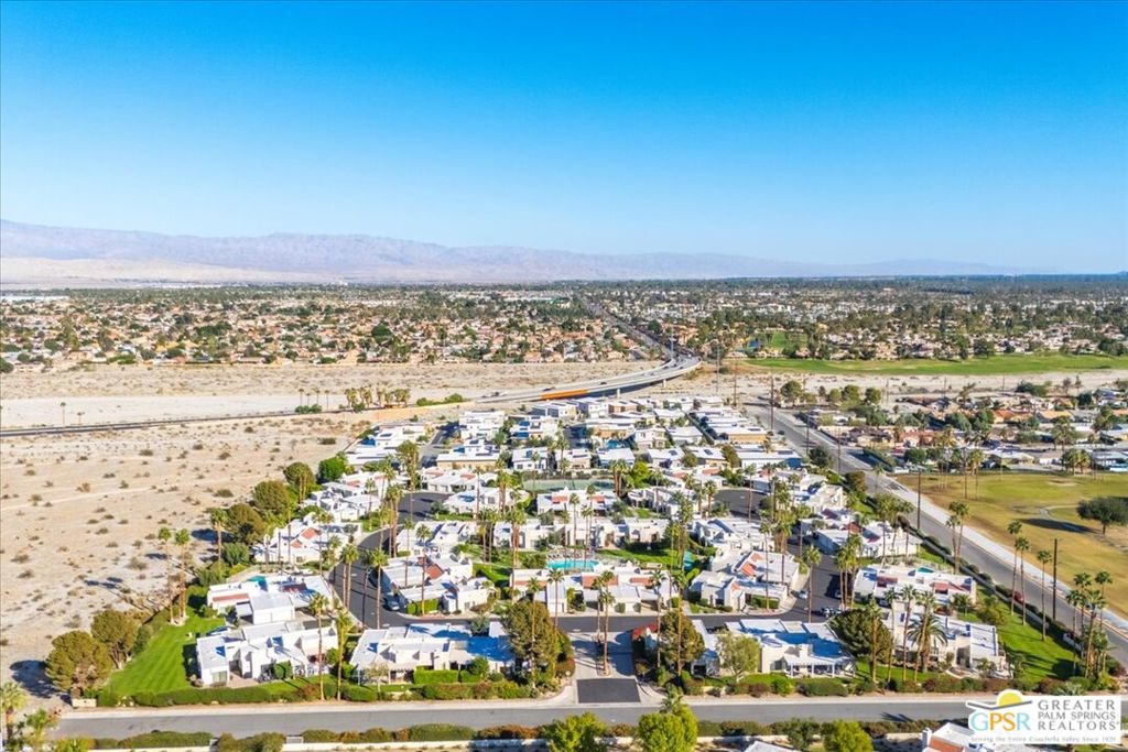 Tahquitz Creek Villas - Residential