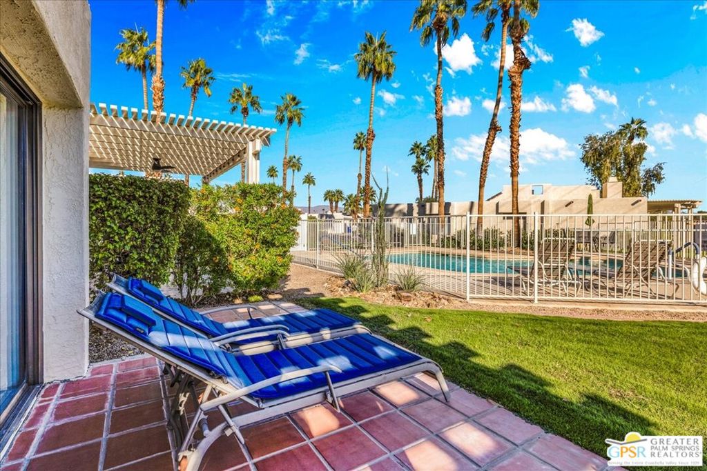 Tahquitz Creek Villas - Residential