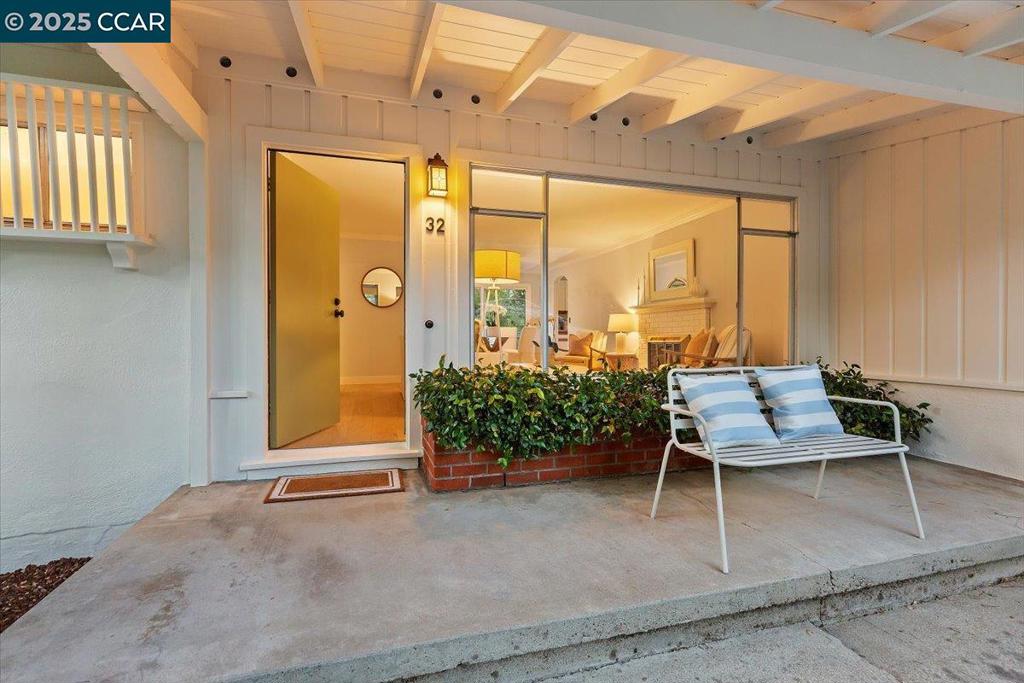 CLAREMONT - Residential