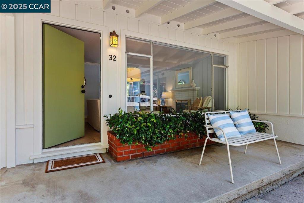CLAREMONT - Residential