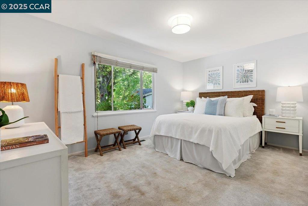 CLAREMONT - Residential