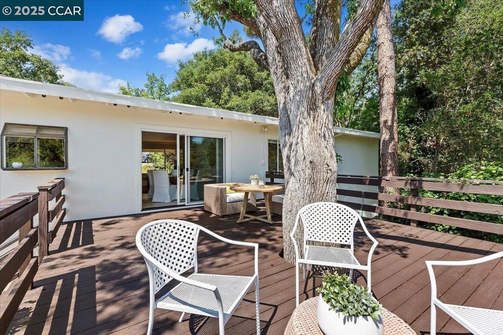 CLAREMONT - Residential