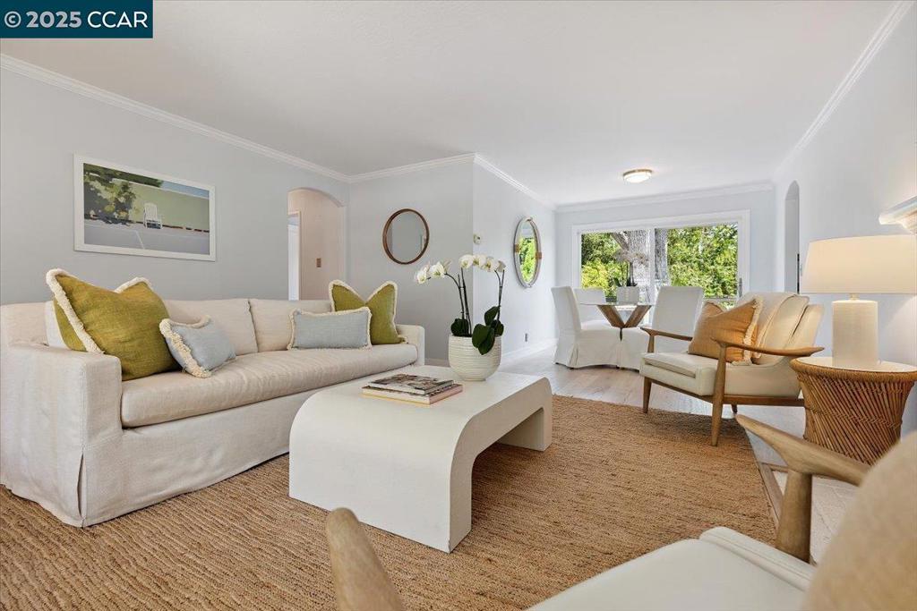 CLAREMONT - Residential