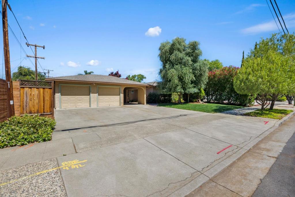 4812 National Avenue