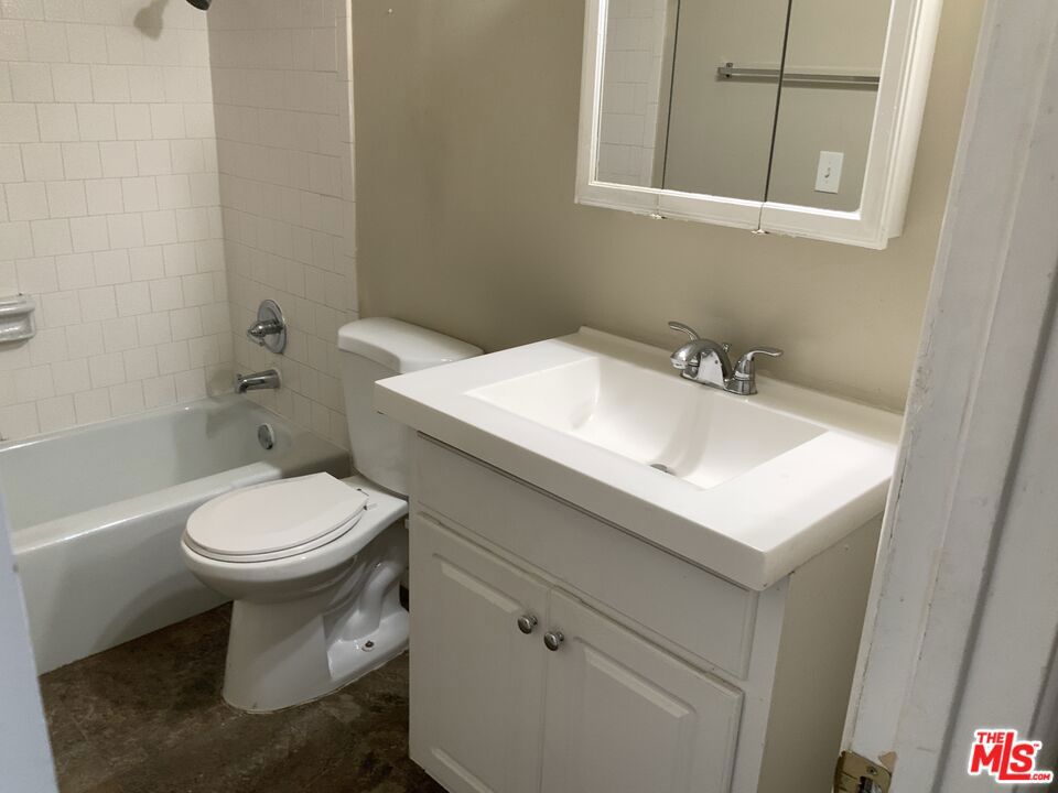 1287 Olive Tree Lane