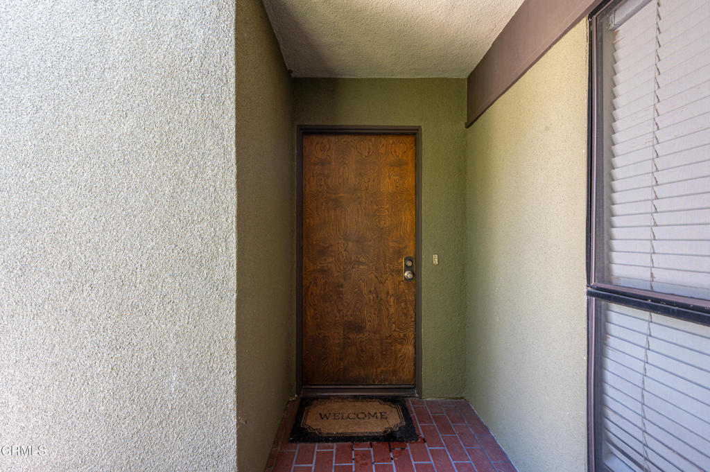 887 Temple Terrace