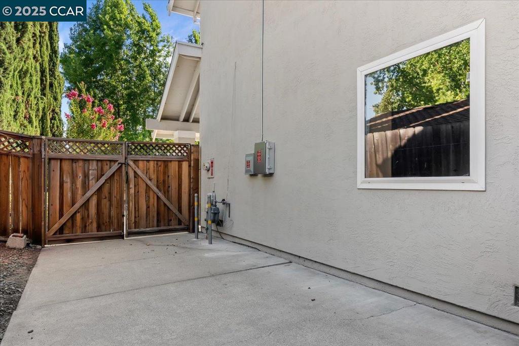 DANVILLE STATION - Residential