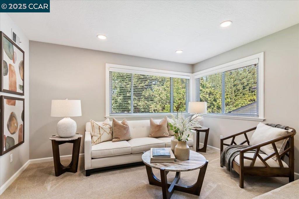 DANVILLE STATION - Residential