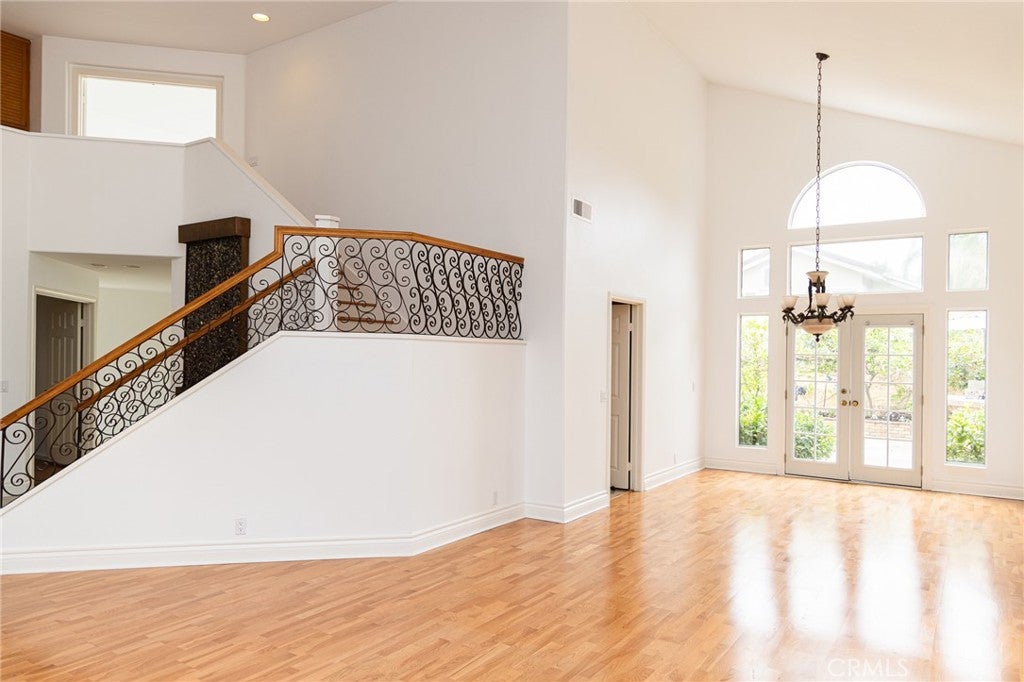 13382 S Presidio