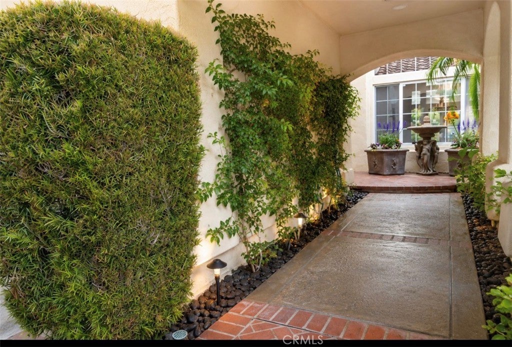 13382 S Presidio