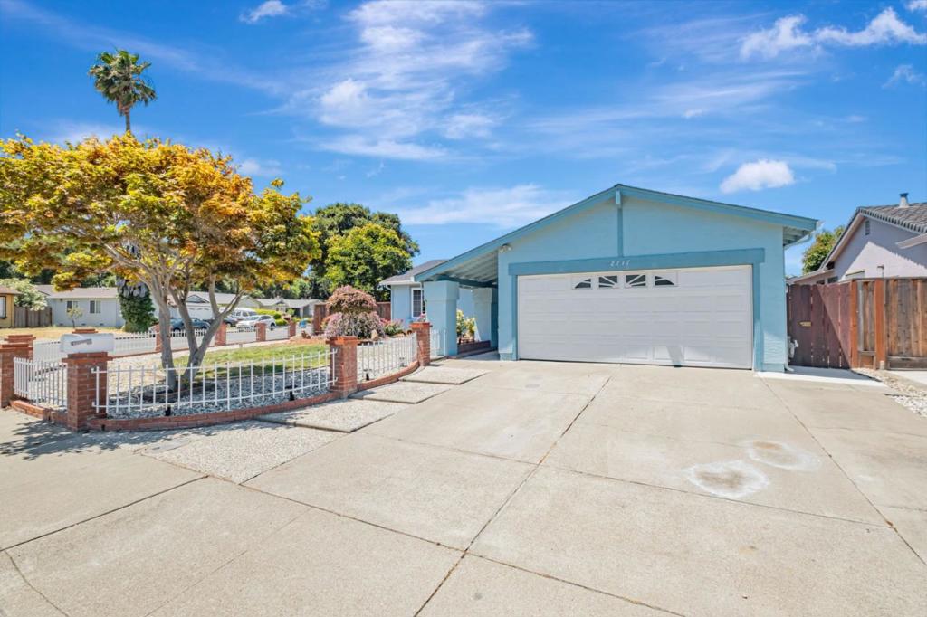 Spacious Lot with Endless Potential! Welcome to 2717 Meadowlark Dr, Union City a rare find with 3 bedrooms, 2 bathrooms, and 1,392 sqft of living space on a generous lot. Discover this charming single-family home on a large lot in Union City, offering incredible potential for expansion. The oversized backyard provides the perfect opportunity to build a detached ADU with its own private entrance, ensuring complete privacy from the main house. The expansive front yard also offers room for additional construction or lush landscaping. Conveniently located with easy access to major tech hubsjust 17 minutes to Meta headquarters, and close to shopping, dining, and all schools. Dont miss this opportunity to create your dream property or maximize rental potential in a prime Union City neighborhood!