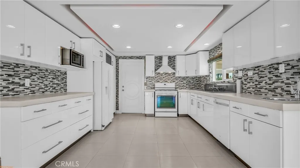 Palm Springs, California 92264, United States, 1 Bedroom Bedrooms, ,2 BathroomsBathrooms,Residential,Active,147398