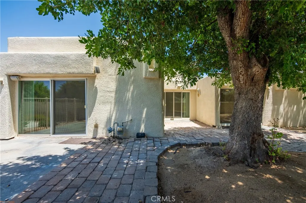 Palm Springs, California 92264, United States, 1 Bedroom Bedrooms, ,2 BathroomsBathrooms,Residential,Active,147398