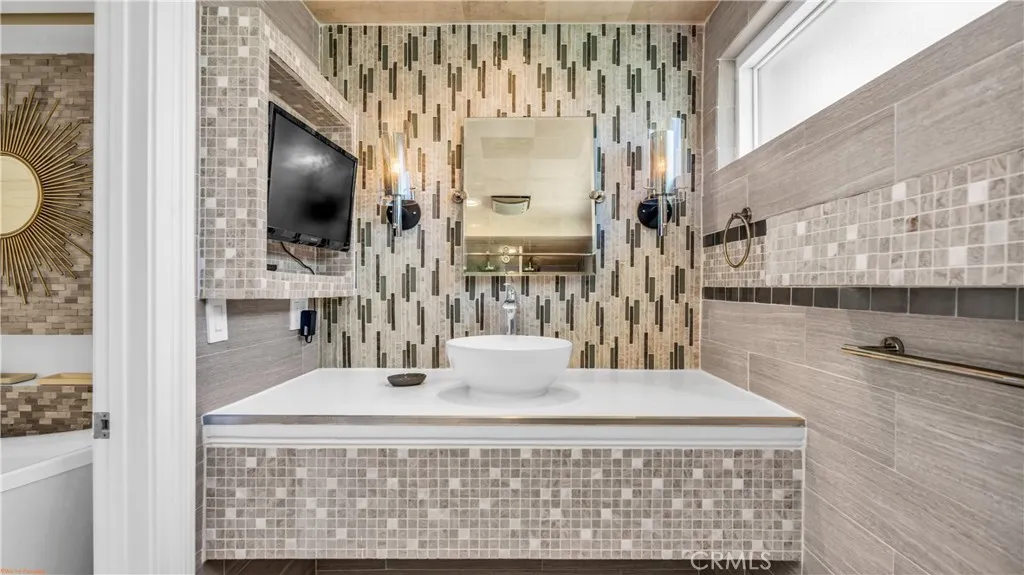 Palm Springs, California 92264, United States, 1 Bedroom Bedrooms, ,2 BathroomsBathrooms,Residential,Active,147398