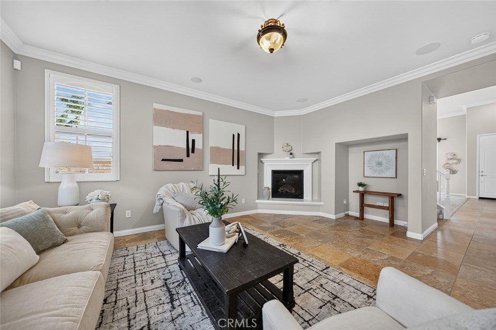 6043 Blossom Place