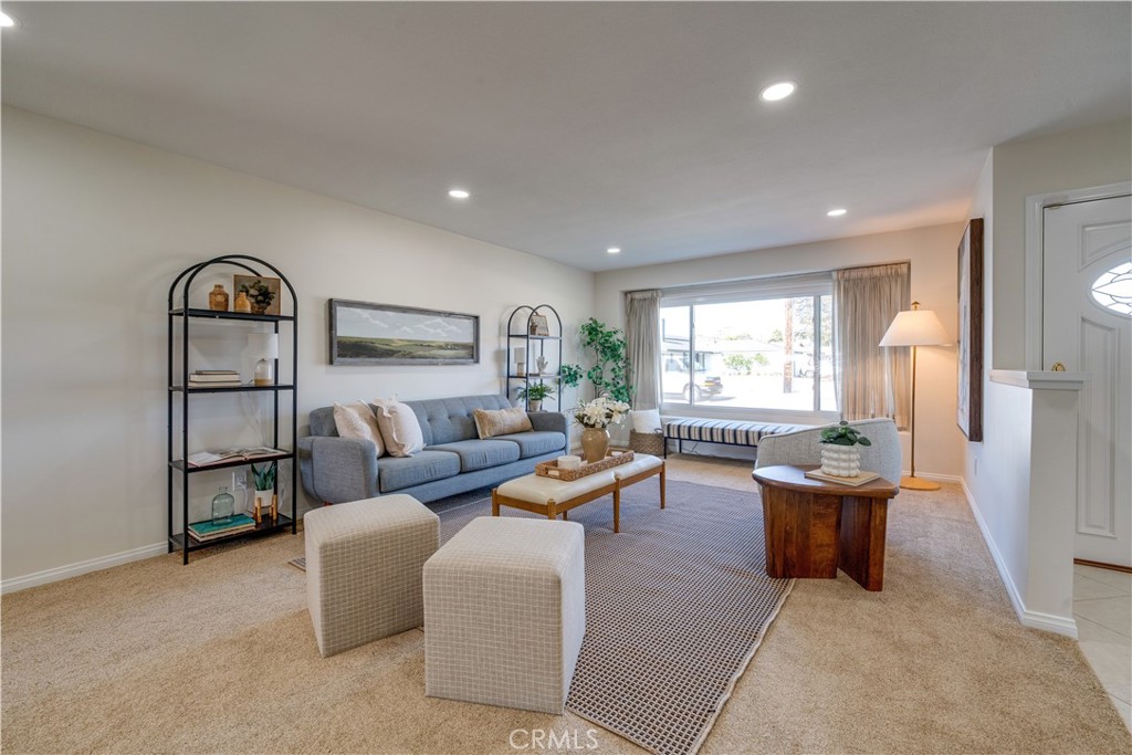 1213 N Van Buren Street
