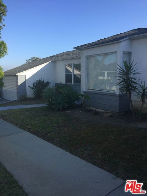 Photo of 5245 MAYMONT Drive, Windsor Hills, CA 90043 (MLS # 26651609)