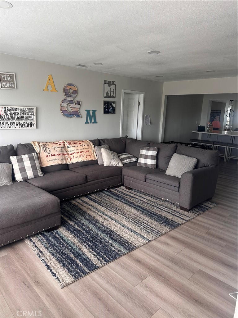 205 W Linfield