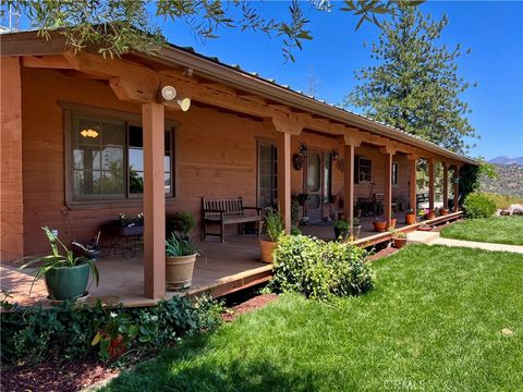 Photo of 29555 Wyle Ranch Rd, North Fork, CA 93643 (MLS # FR25238160)
