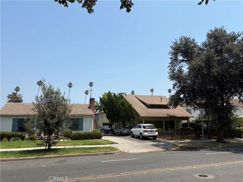 Photo of 92 N Allen Avenue, Pasadena, CA 91106 (MLS # AR25173298)