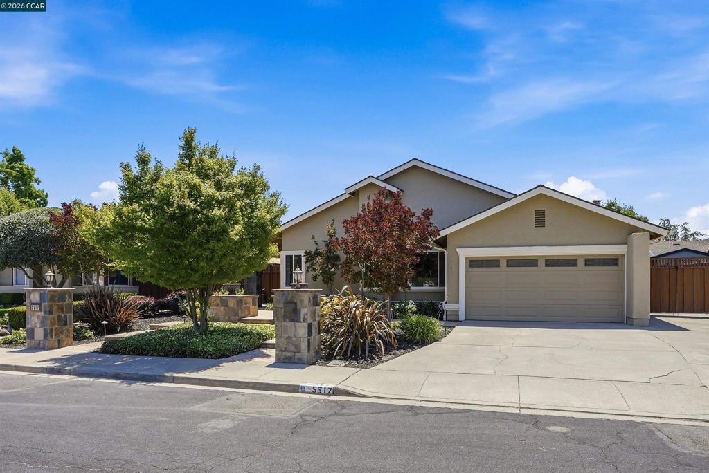 5517 Shorehaven Cir