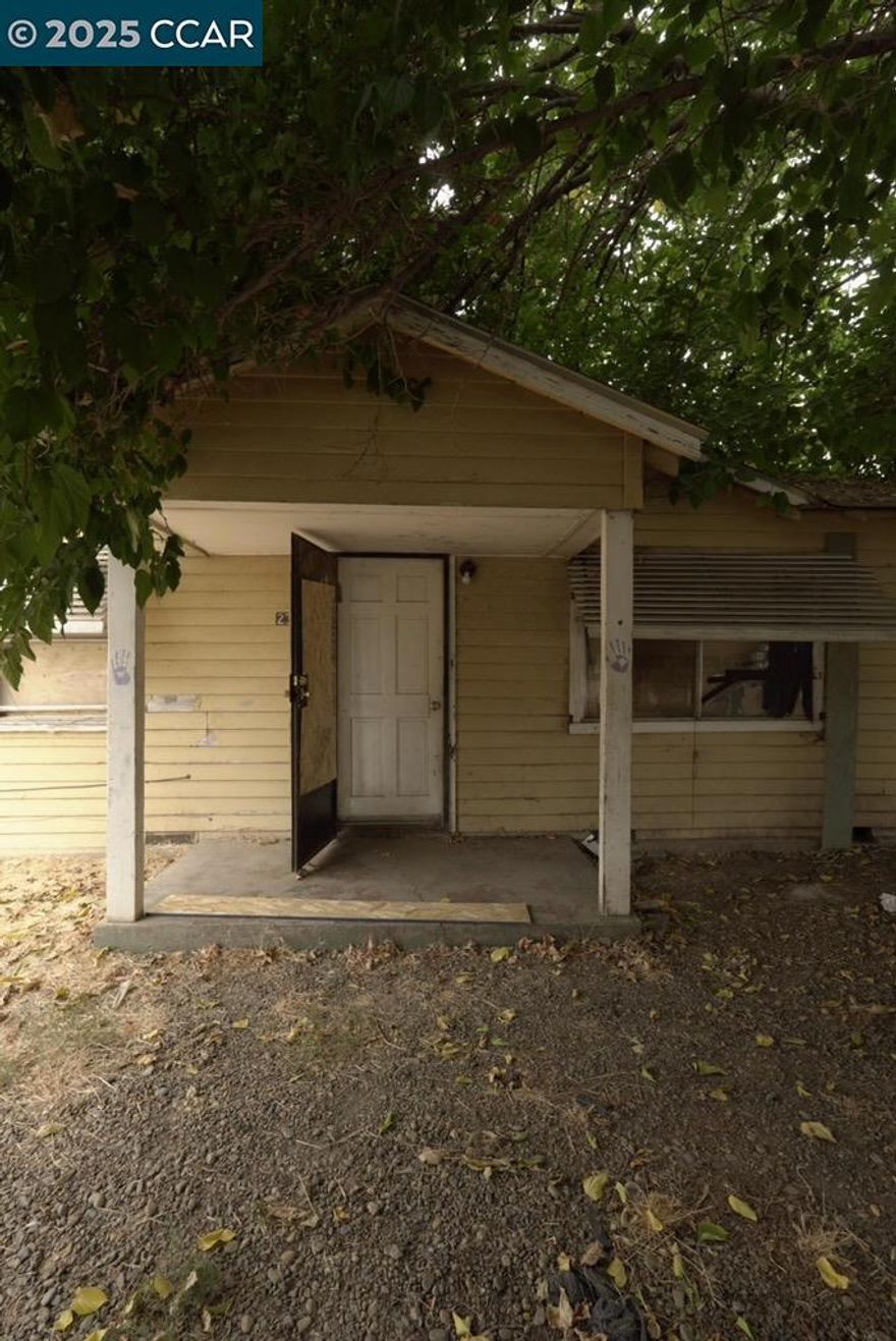 This property in Stockton is a hidden gem, offering incredible opportunities for customization or investment. While it needs some TLC, the possibilities are endless. The detached garage provides the perfect setup for conversion into an accessory dwelling unit (ADU), ideal for generating rental income or creating a guest space. The expansive backyard is a standout feature, with ample room for gardening, outdoor entertaining, or creative landscaping to enhance the property’s appeal. Whether you dream of a serene green retreat or an urban farming haven, this space is ready to bring your vision to life. Conveniently located just minutes from the University of the Pacific and Highway 99, this property is perfectly situated for those seeking a project with great potential. Don’t miss the chance to transform this fixer-upper into something truly special!