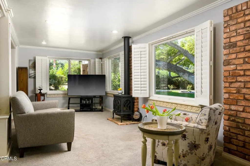 Ojai, California 93023, United States, 4 Bedrooms Bedrooms, ,3 BathroomsBathrooms,Residential,Active,41890