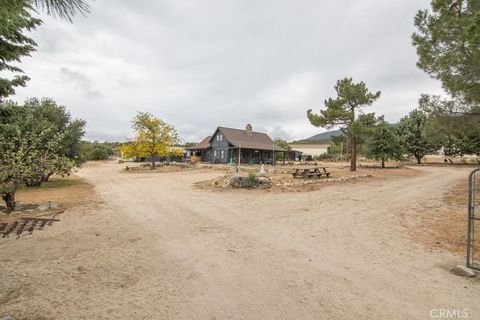 Photo of 37325 Bohlen Rd, Anza, CA 92539 (MLS # SW26059535)