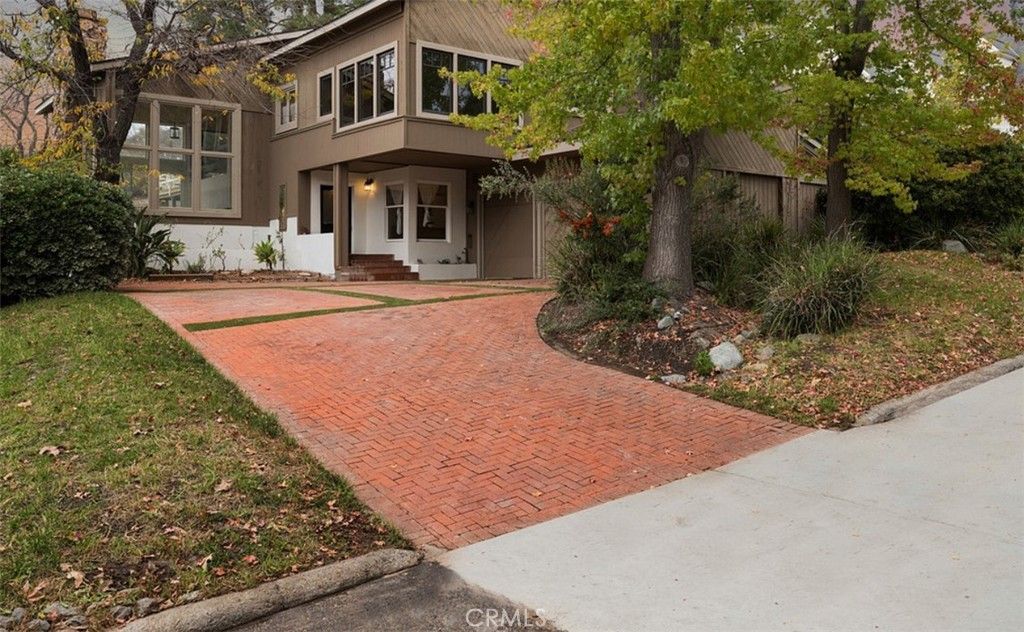 Photo of 31991 VIAPAVO REAL Real, Coto de Caza, CA 92679 (MLS # OC25263444)