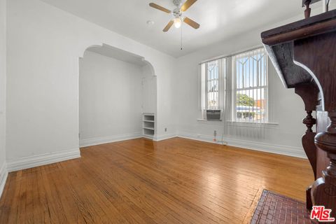 Tiny photo for 1223 W 23rd Street, Los Angeles, CA 90007 (MLS # 25577989)