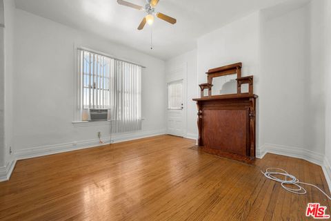 Tiny photo for 1223 W 23rd Street, Los Angeles, CA 90007 (MLS # 25577989)