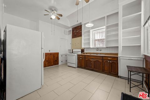 Tiny photo for 1223 W 23rd Street, Los Angeles, CA 90007 (MLS # 25577989)
