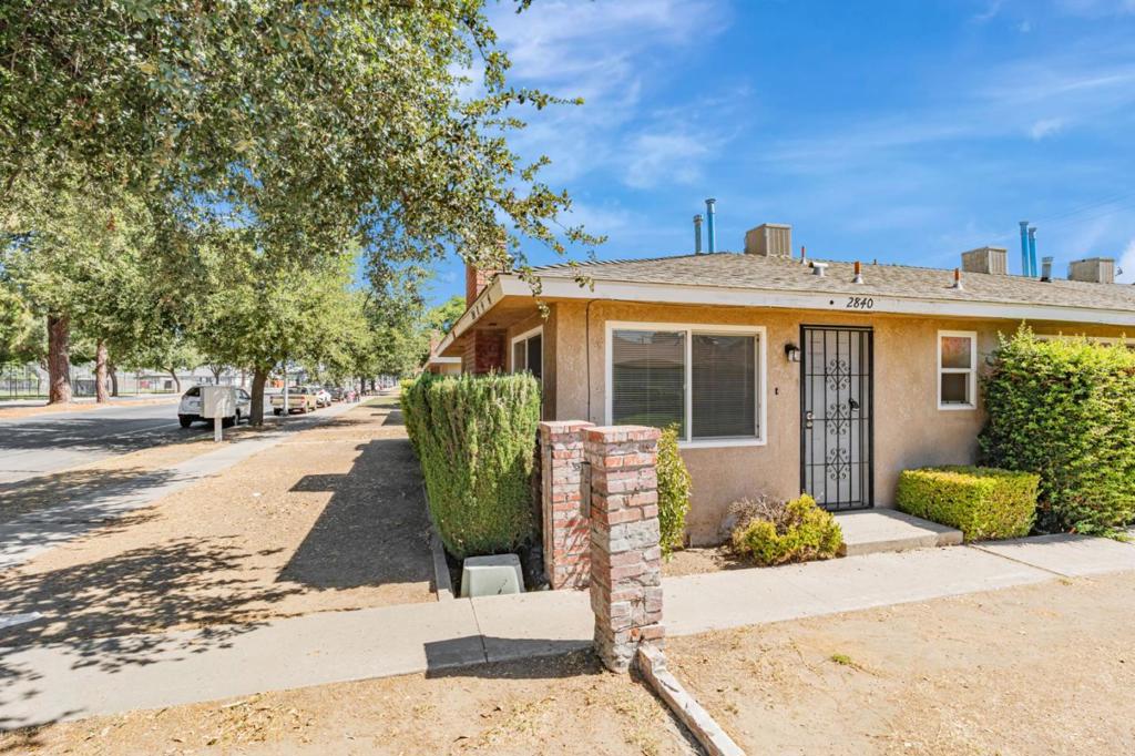 2842 N First Street