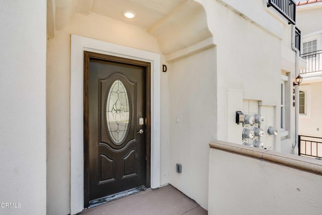 300 E Alhambra Road D