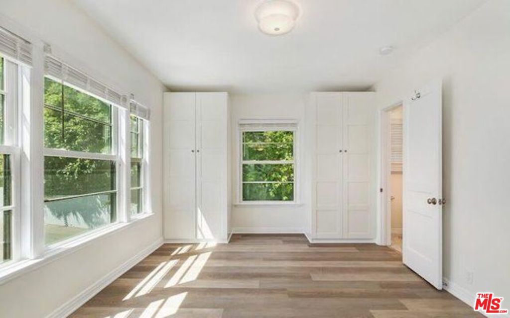 401 Shirley Place