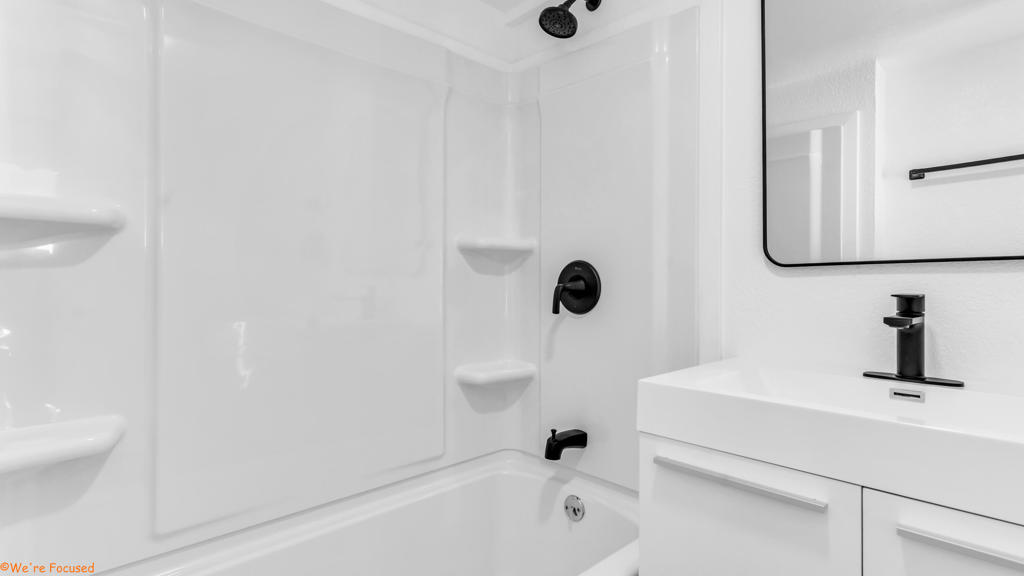 Horizon Mh Village - Manufactured In Park