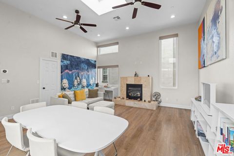 Photo of 5926 Barton Avenue, Los Angeles, CA 90038 (MLS # 26827849)
