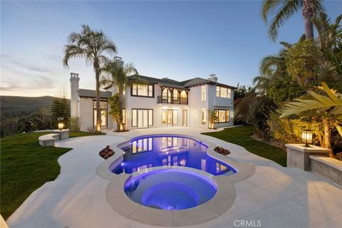 Photo of 5704 Lyon Court, Calabasas, CA 91302 (MLS # SR26044449)