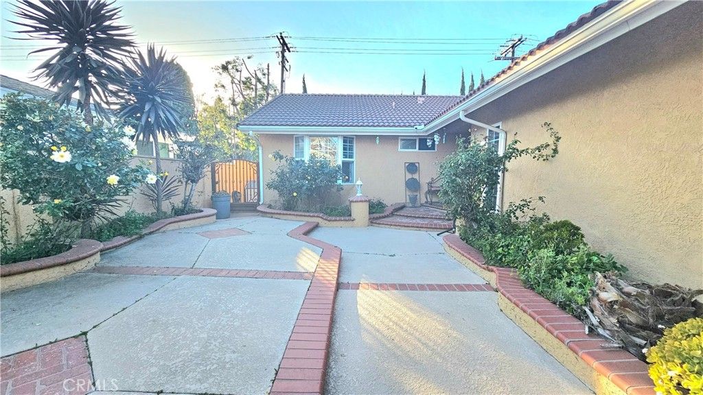 Photo of 18727 Holmes Ave, Cerritos, CA 90703 (MLS # WS26025805)