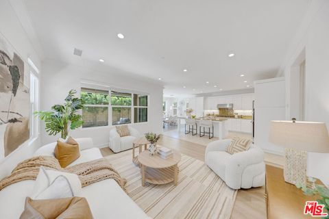 Photo of 116 Mistletoe, Irvine, CA 92620 (MLS # 26775561)