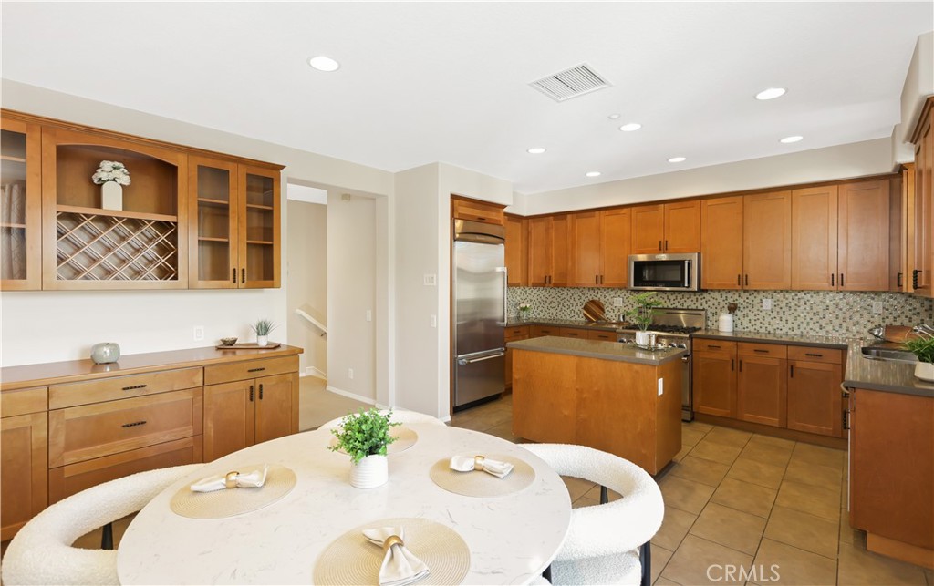 Coronado (CNADO) - Residential Lease