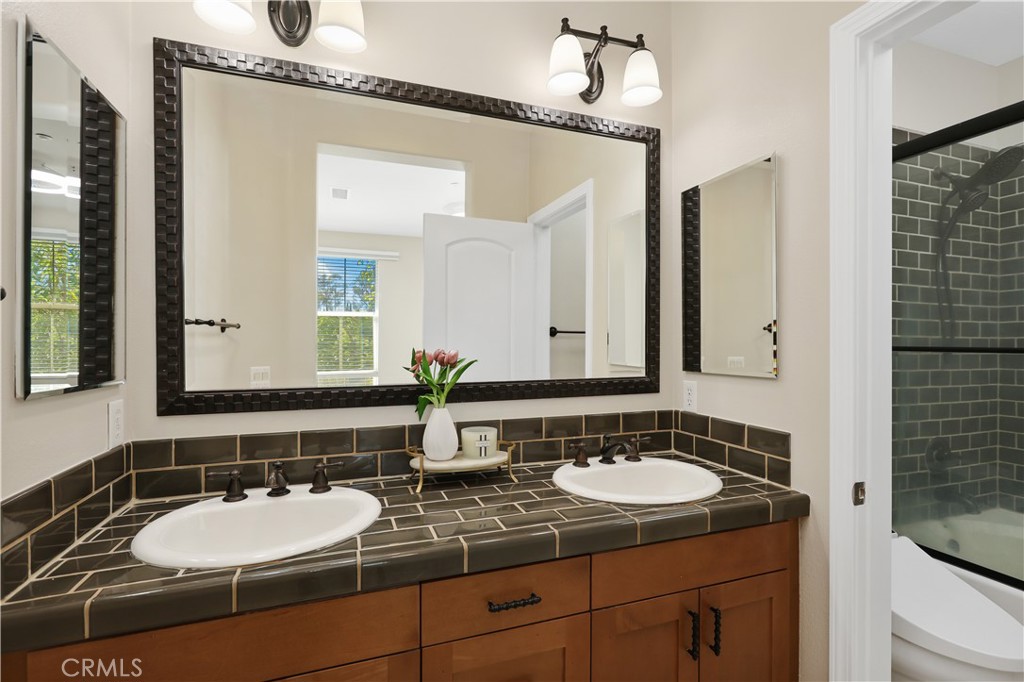 Coronado (CNADO) - Residential Lease